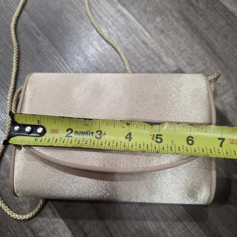 Vintage La R3gale Gold Champagne Satin Clutch Crossbody Bag Formal Prom Wedding